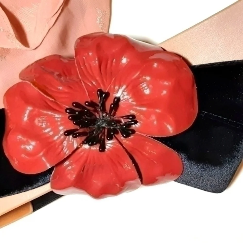 Vintage Leather Flower Belt